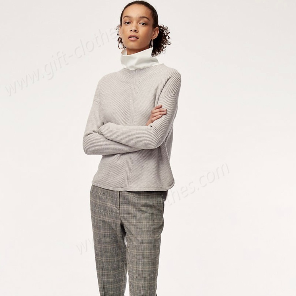 Babaton Chalmers Sweater in Heather Light Gray
